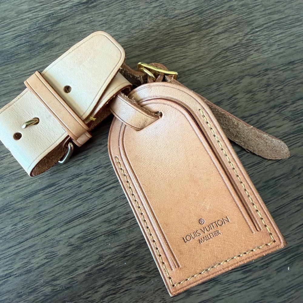 Louis Vuitton Vachetta Luggage Tag